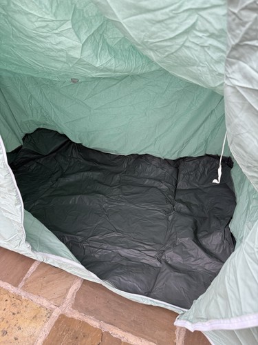Sleeping compartment for - sleeping,